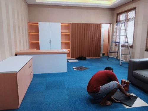 45. Renovasi Ruang Pimpinan Cabang PT. Jamkrindo Cabang Denpasar